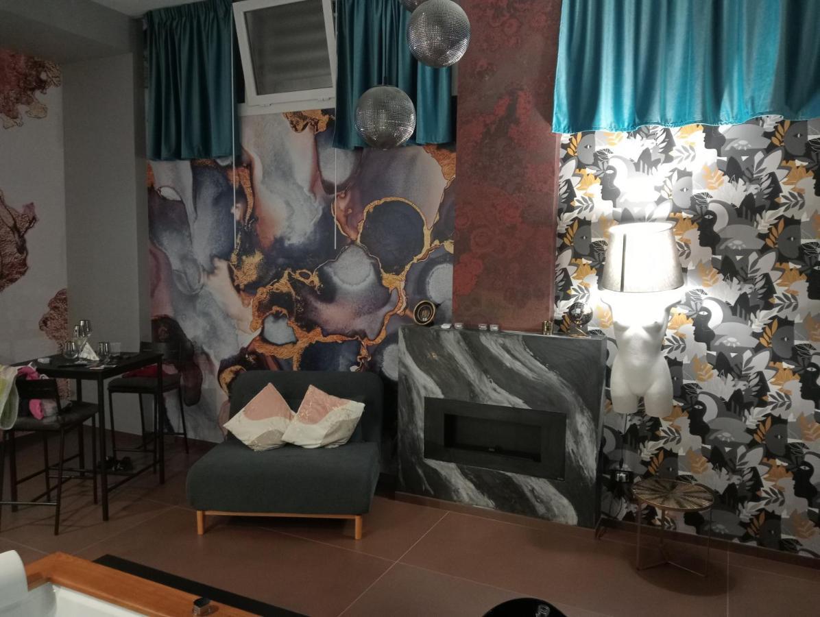 Appartement Suiteluxurya18 *